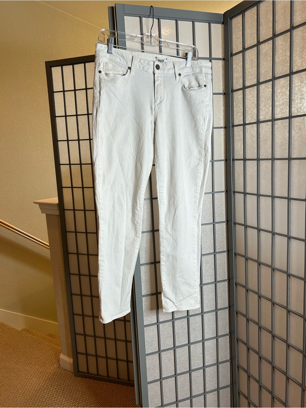 PAIGE Slim Cropped Jeans in White